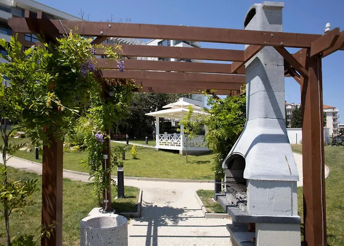 Daire Anel Aziz Konstantin ve Elena